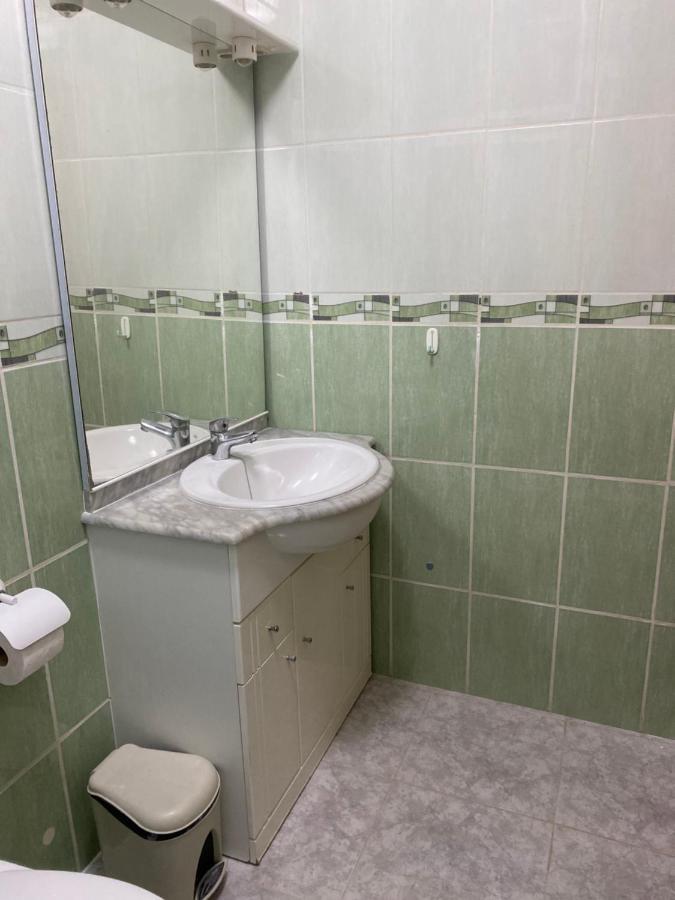 קורלחו Estrella Del Mar 8. 1 Bedroom Villa With Pool And Gardens 300 Metres From The Beach מראה חיצוני תמונה